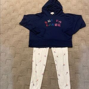 Navy Hoodie and White Leggings Set gap ski